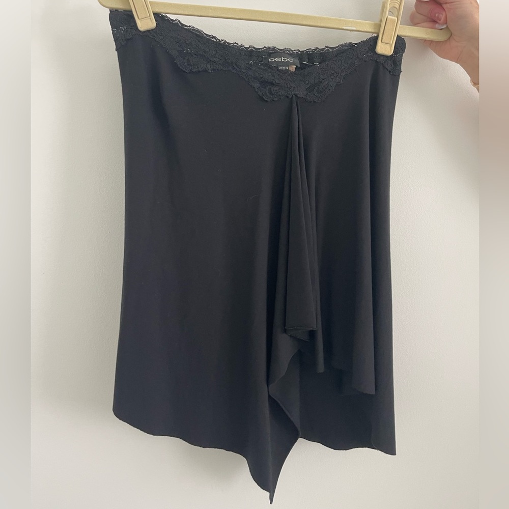 BEBE Black Small Low Rise Midi Skirt